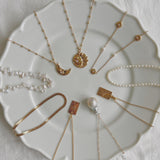 Astria Shiny Star Choker