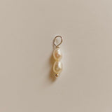 Dual Pearl Charm (1PCS)